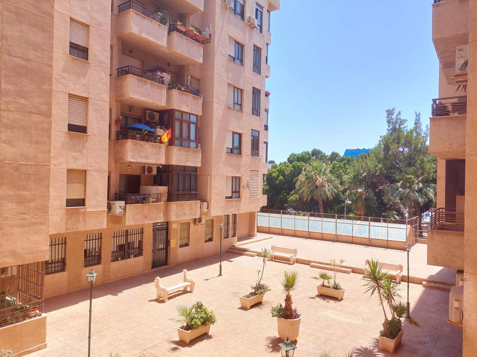شقة Piso Museo Del Realismo - Catedral - Alcazaba Con Parking Gratis - Super Wifi المرية المظهر الخارجي الصورة
