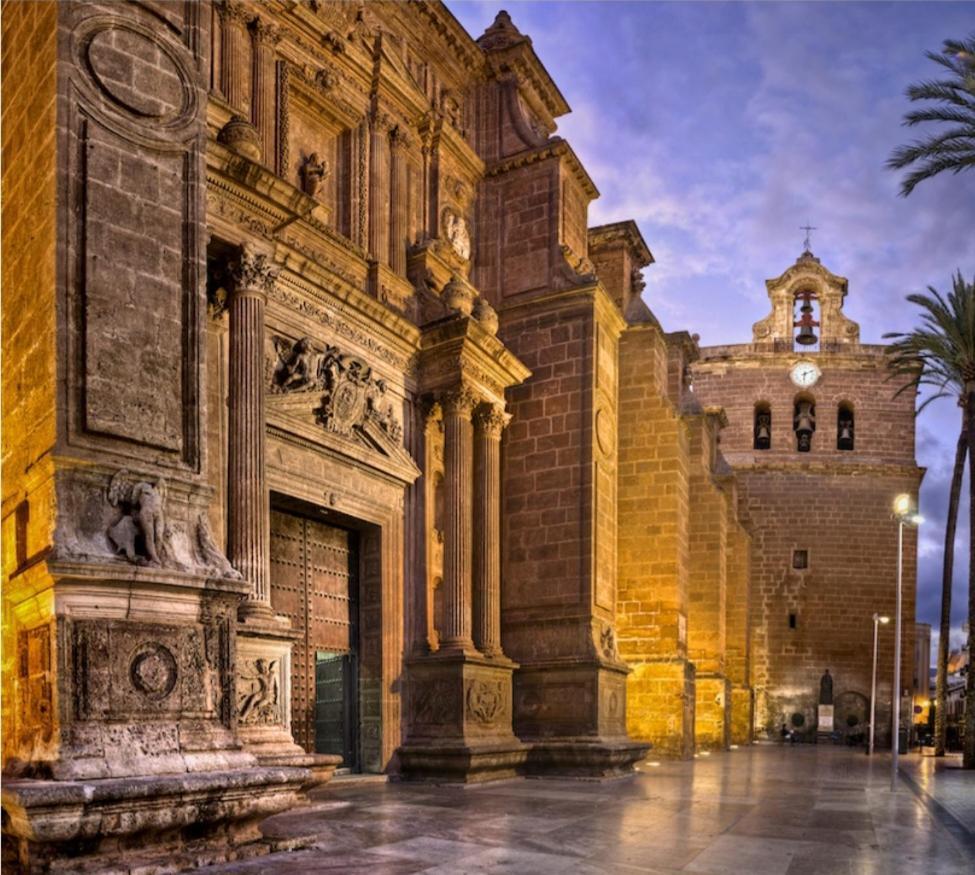 شقة Piso Museo Del Realismo - Catedral - Alcazaba Con Parking Gratis - Super Wifi المرية المظهر الخارجي الصورة
